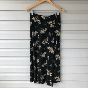 Vintage 90s maxi skirt with slit floral grunge